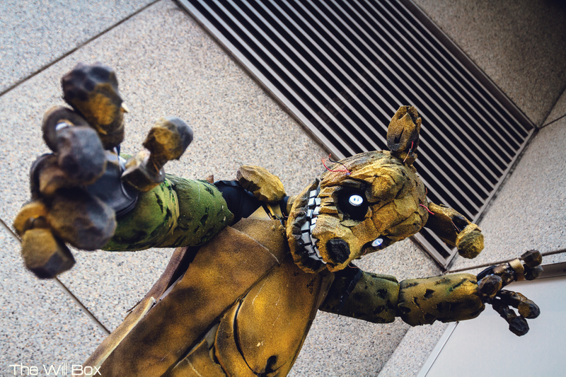 Illustration for article titled Killer Five Nights At Freddy's Cosplay